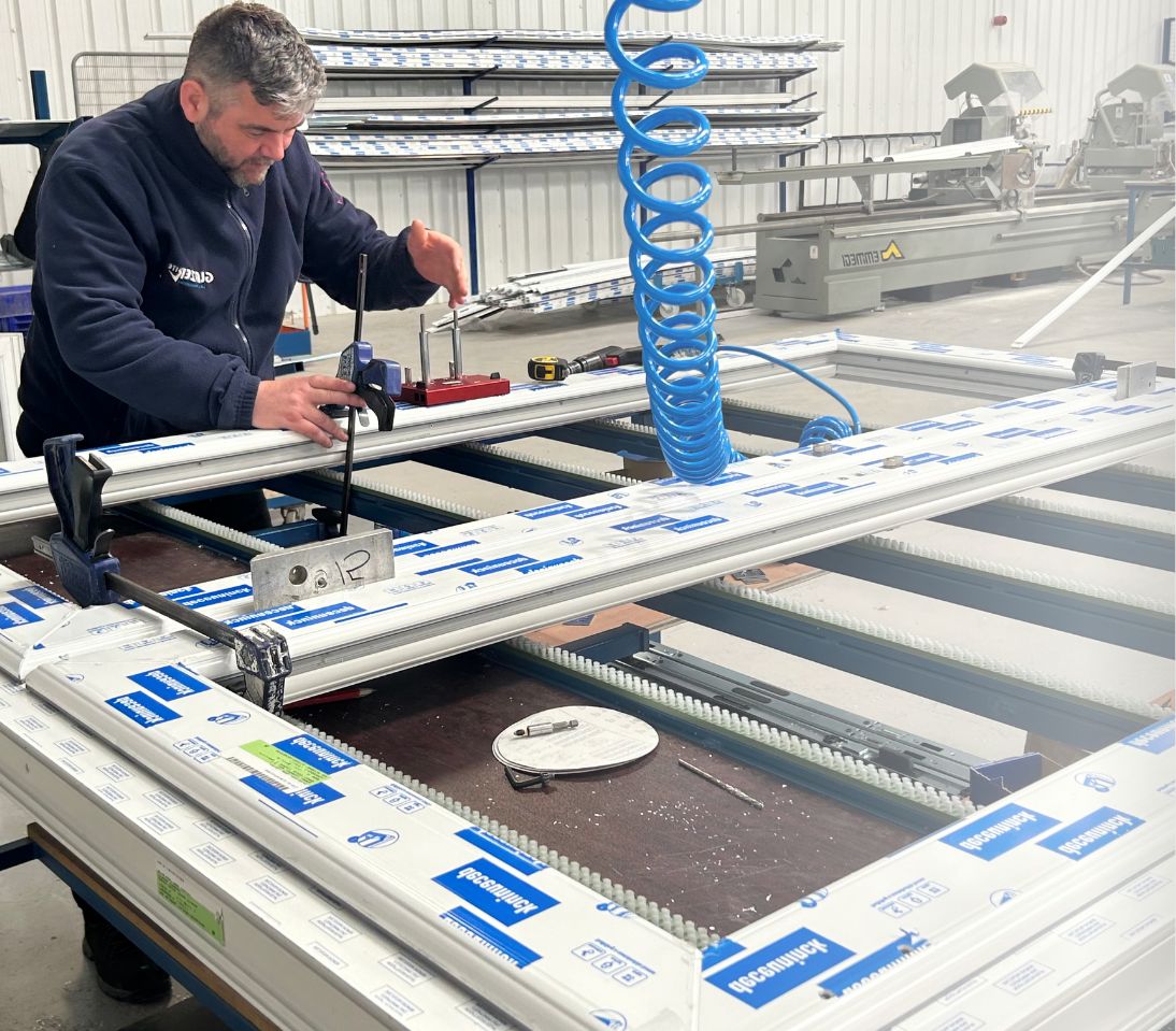 Deceunicnk 100% block (1)