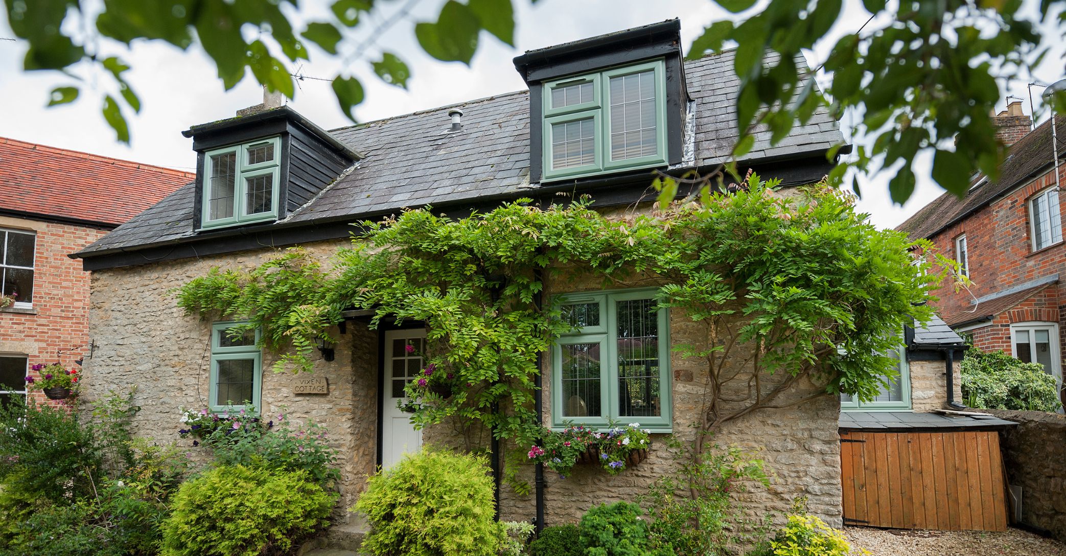 Deceuninck CTA Trade