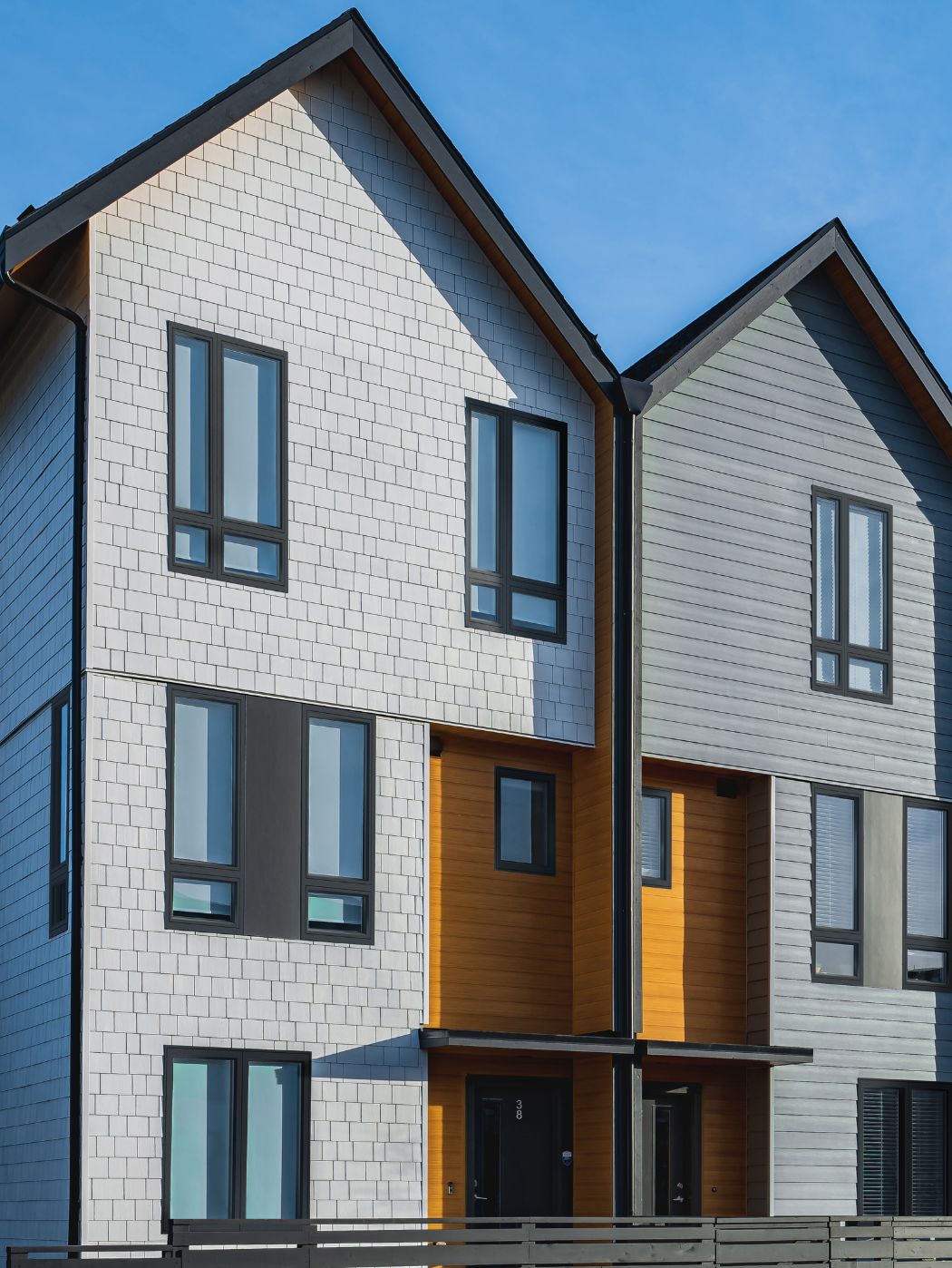 Tilt and Turn Key Details