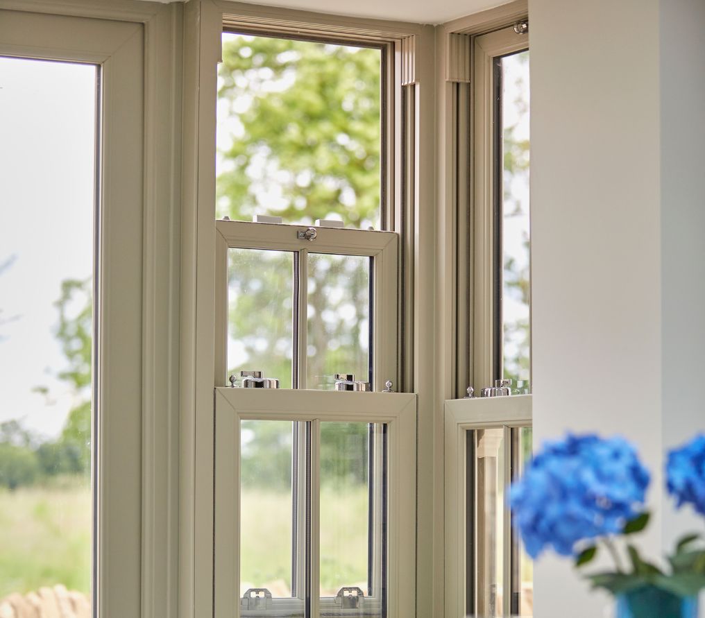 Vertical Slider 100% Block